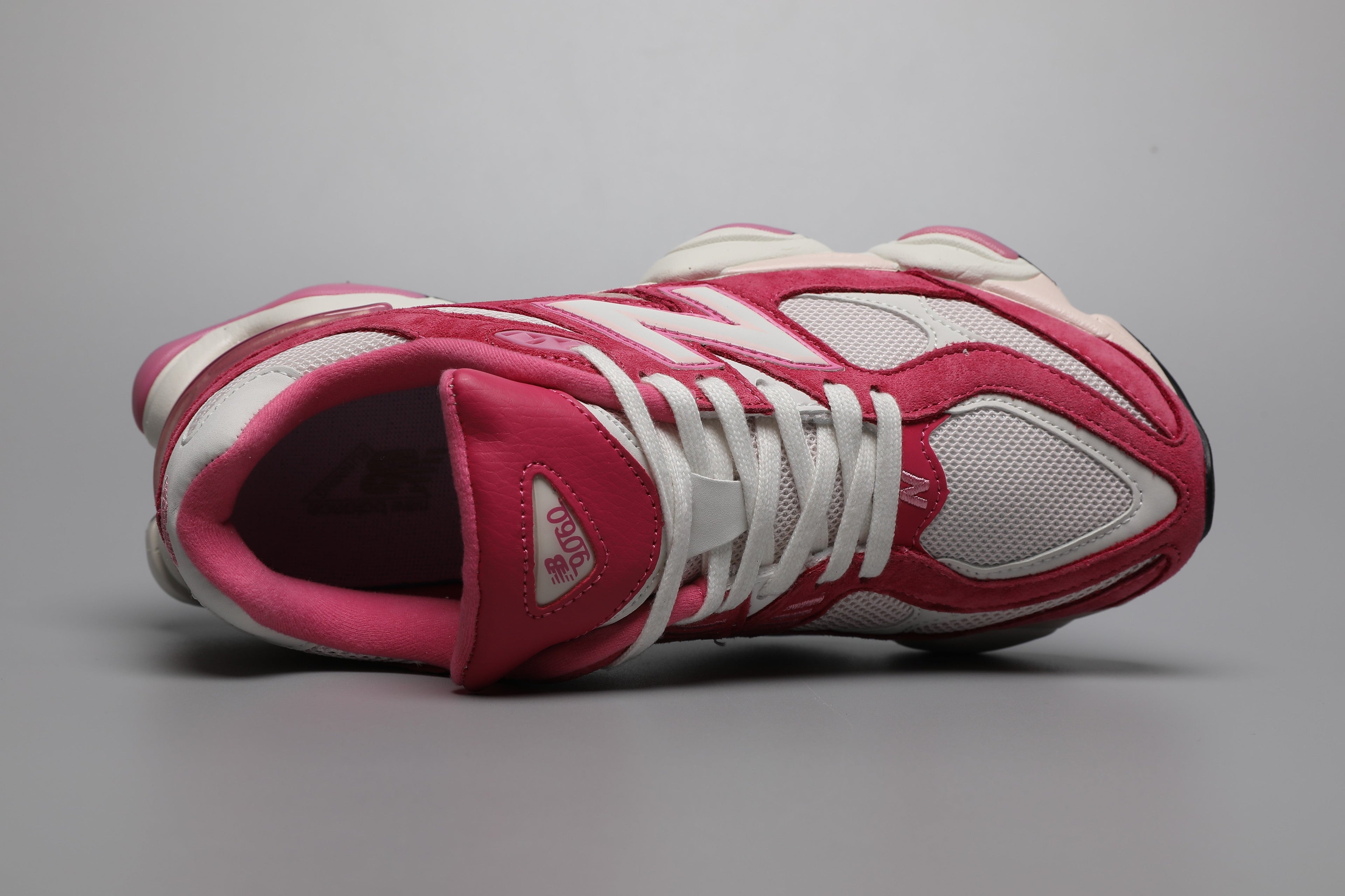 New Balance 9060 Red Pink
