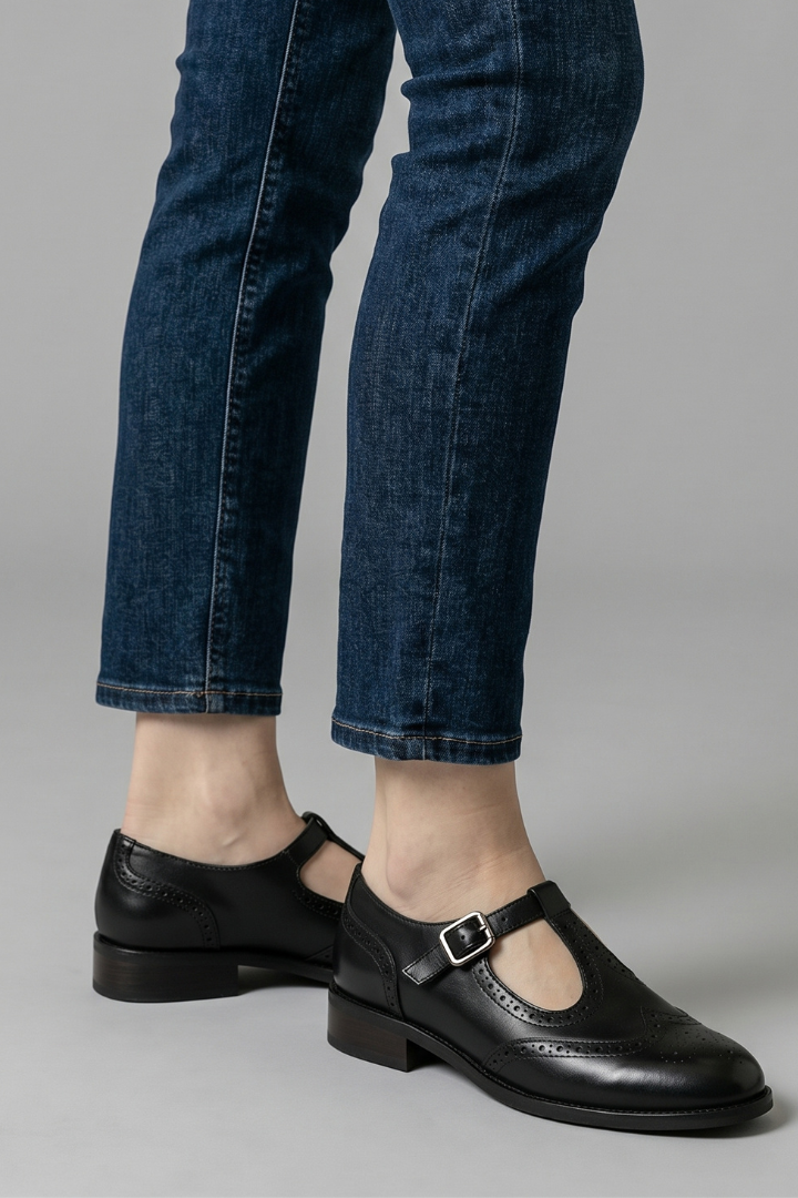 Women's Mary Jane Pumps with Block Heel for Office Wear