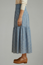 Women’s Skirt with Elastic Waistband and Floral Pattern