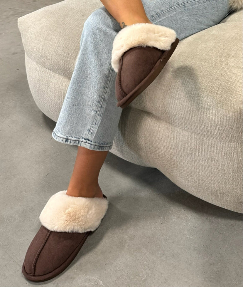 Luksus Hjemmesko i Brun med Blødt For - Varm og Komfortabel — Image 4