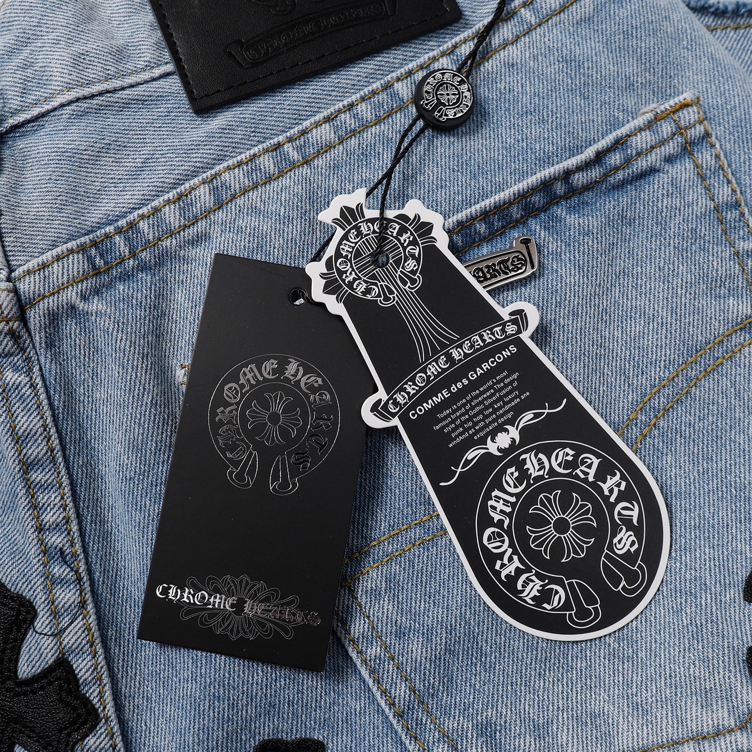 Chrome Hearts Herre Denim Shorts med Kryds Applikationer Blå Bomuld — Image 9