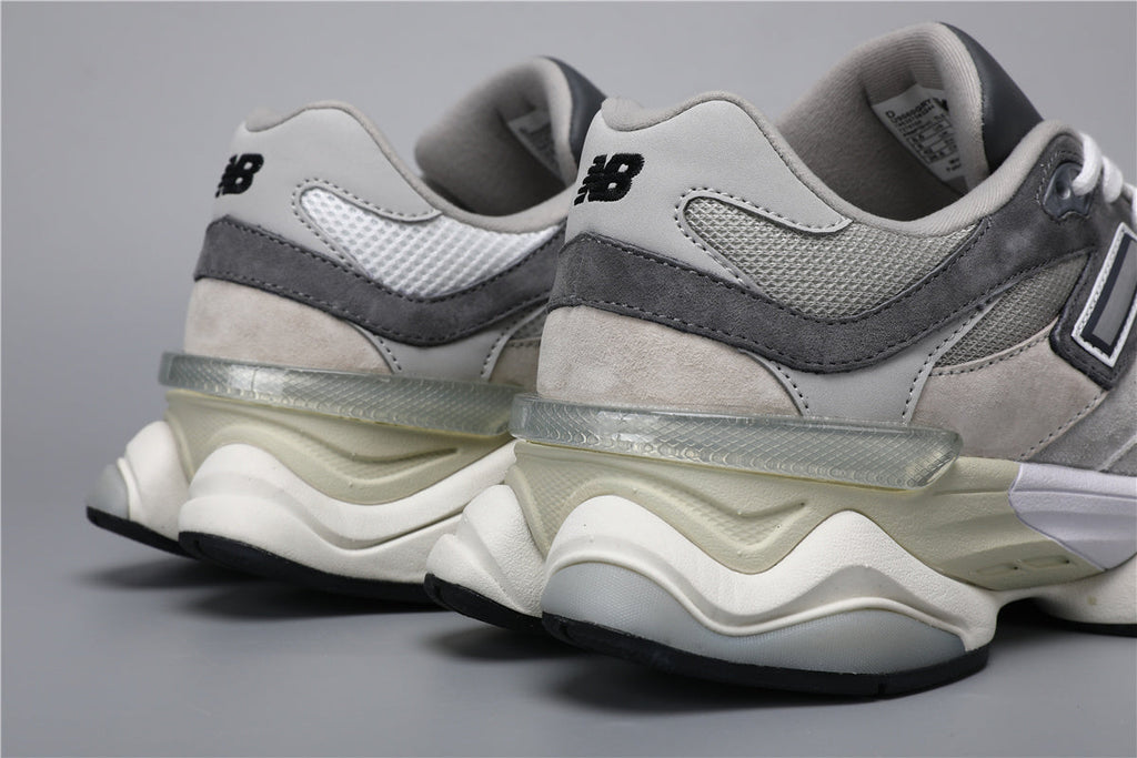 New Balance 9060-1 Light Grey