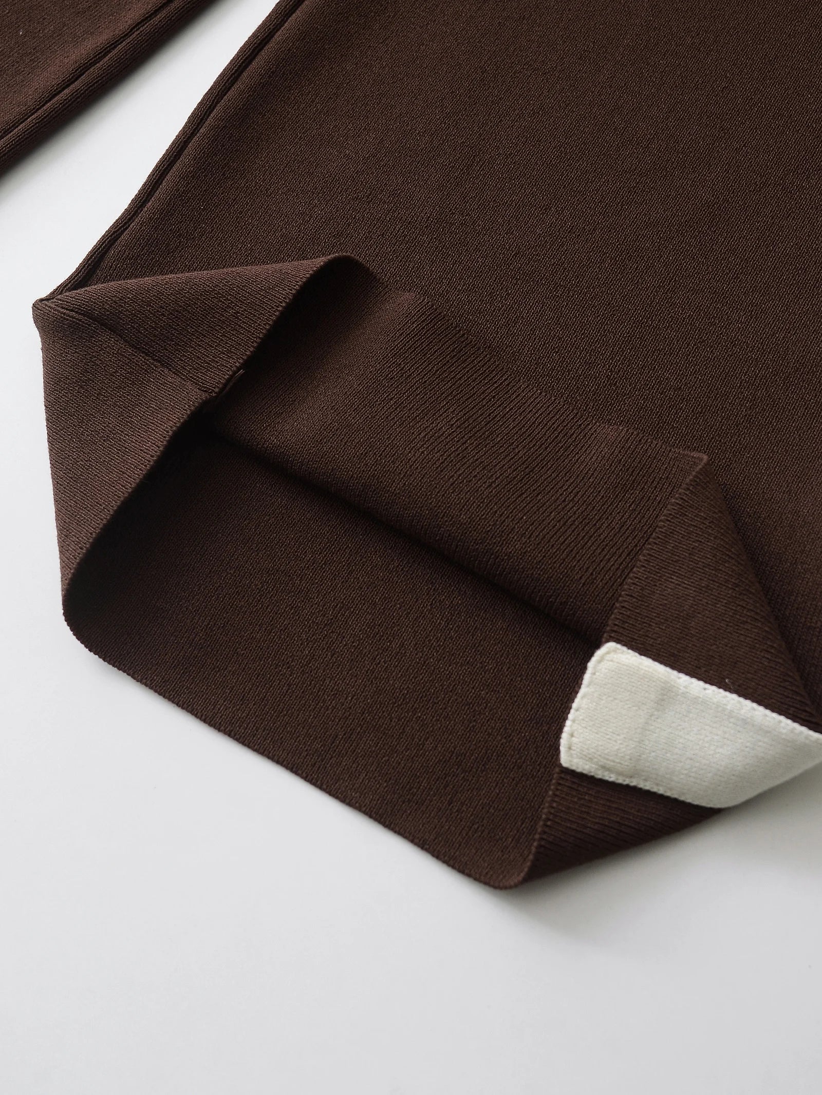 Dame Loungewear Sæt Strikstof Bred Krave Side Striber Brun — Image 7