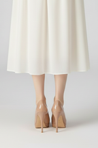 Women’s Closed-Toe Heels with a Raised Platform and a Tapered Heel