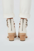 Women’s Heeled Shoes with Straps and Closed Round Toe