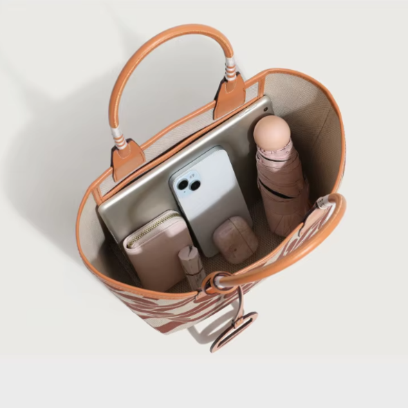 Dame Lærred Håndtaske med Læderdetaljer og Unikt Mønster, Beige, Stilfuld Shopper — Image 12