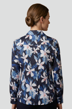 Women’s Blouse with Collar and Button Closure