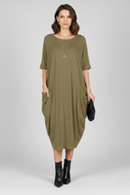 Women’s Dress with Round Neck and Short Sleeves