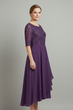 Women’s Dress with Round Neckline and Short Sleeves