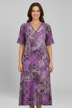 Women’s Dress with V Neck and Short Sleeves