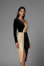 Women’s Dress with V Neckline and Long Sleeves