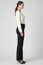 Women’s High-Waisted Trousers with Structured Fit and Versatile Style