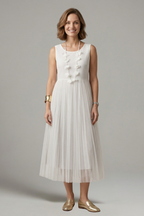 Women’s Layered Dress with Round Neck and Pleated Skirt