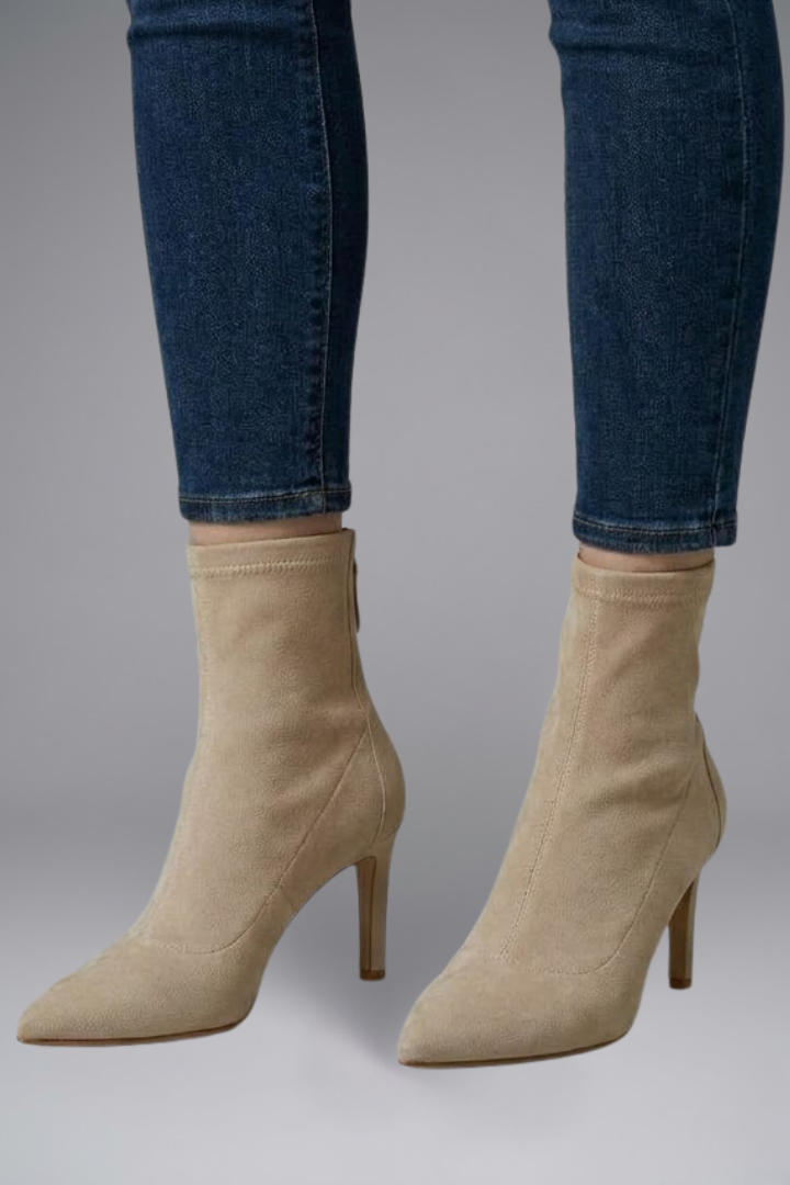 Women's Leather Ankle Boots with Zip Closure for Fall