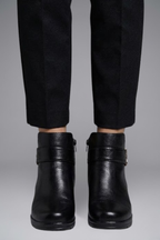 Women's Leather Boots with Orthopaedic Sole and Structured Upper