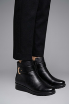 Women's Leather Boots with Orthopaedic Sole and Structured Upper