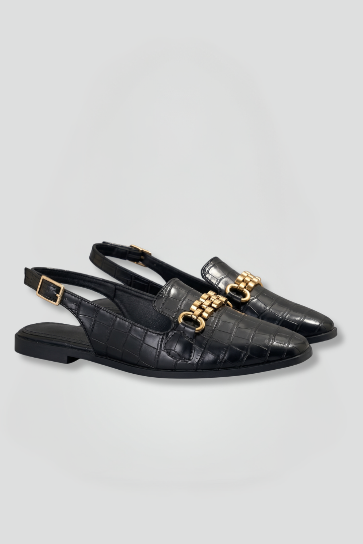 Women's Leather Flats with Buckle Closure for Summer