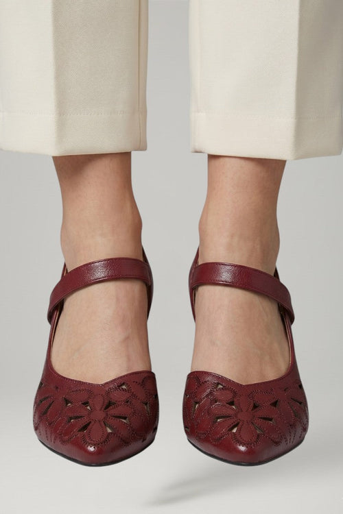 Women's Leather Heels with Buckle Fastening and Cushioned Sole