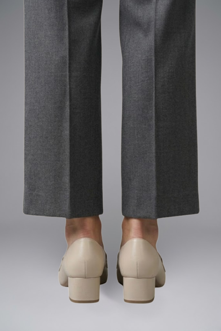 Women's Leather Loafers with Slip On Design for All Season Wear