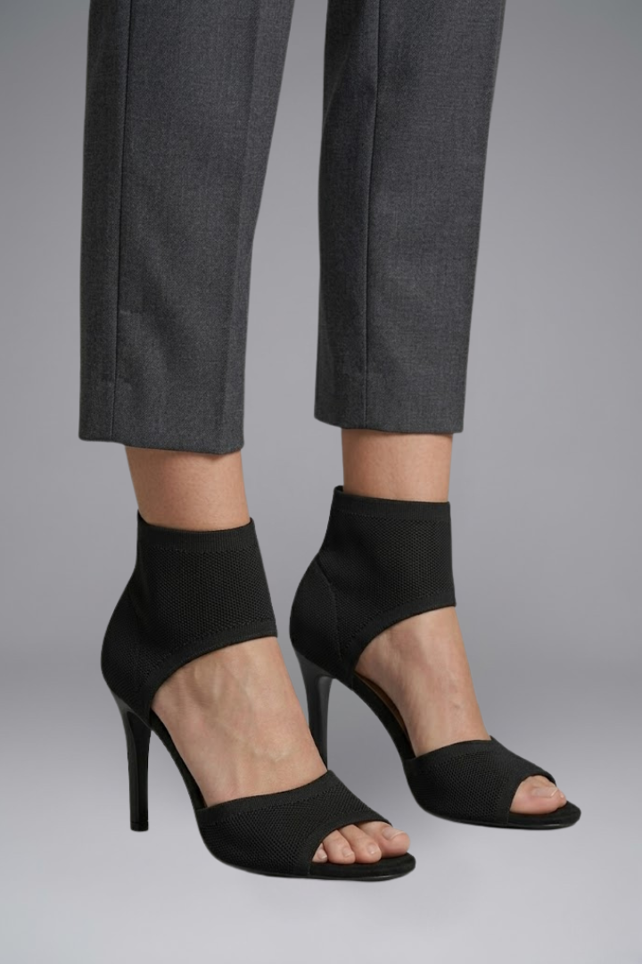 Women's Leather Sandals with Slip On Design for Summer