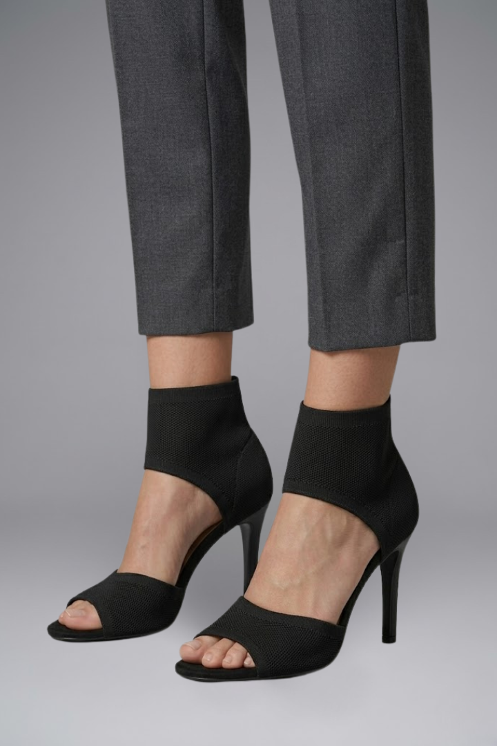 Women's Leather Sandals with Slip On Design for Summer
