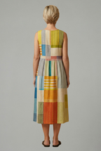 Women’s Midi Dress with Sleeveless Design and Linen Blend