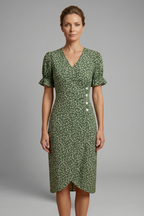 Women’s Midi Dress with Paisley Pattern and Round Neckline