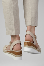 Women's Orthopaedic Sandals with Buckle Closure for All-Day Comfort