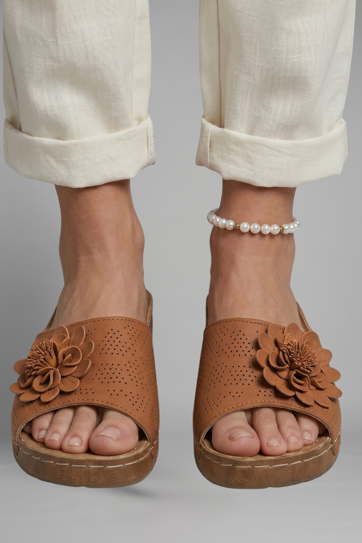 Women's Orthopaedic Sandals with Floral Applique for Summer
