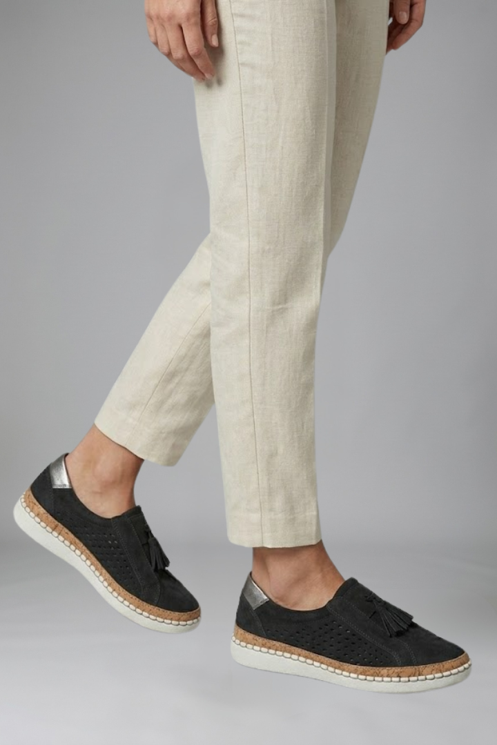 Women's Orthopaedic Trainers with Flat Sole for Everyday Wear