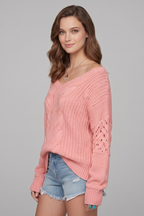 Women’s Oversized Sweater with Long Sleeves and Ribbed Cuffs