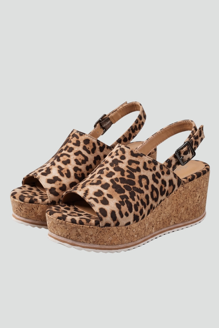 Women's Platform Sandals with Buckle Straps and Cushioned Sole