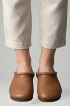 Women's Sandals with Cushioned Insole and Textured Sole