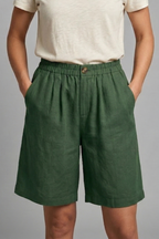 Women’s Shorts with Elastic Waistband and Side Pockets