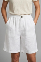 Women’s Shorts with Elastic Waistband and Side Pockets