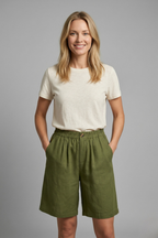 Women’s Shorts with Elastic Waistband and Side Pockets