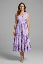 Women’s Sleeveless Dress with V-Neck and Pleated Skirt