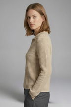 Women’s Top with Open Neck and Three-Quarter Sleeves