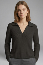 Women’s Top with Open Neck and Three-Quarter Sleeves