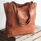 Elegant Læder Shopper Taske til Kvinder Stor Brun Skuldertaske i Ægte Læder — Main Image