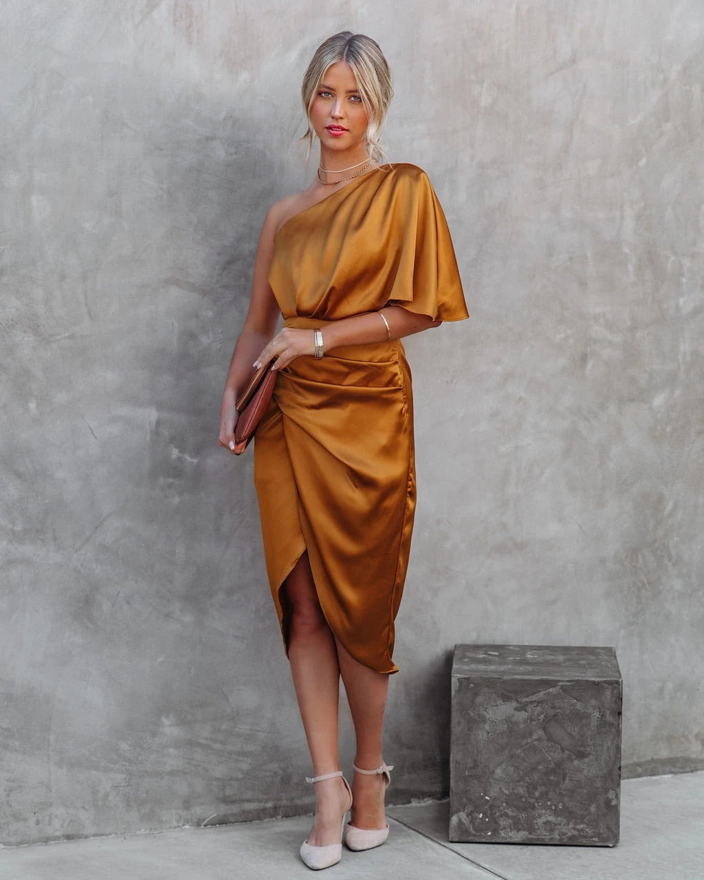 Elegant Asymmetrisk Cocktailkjole i Sort — Image 2