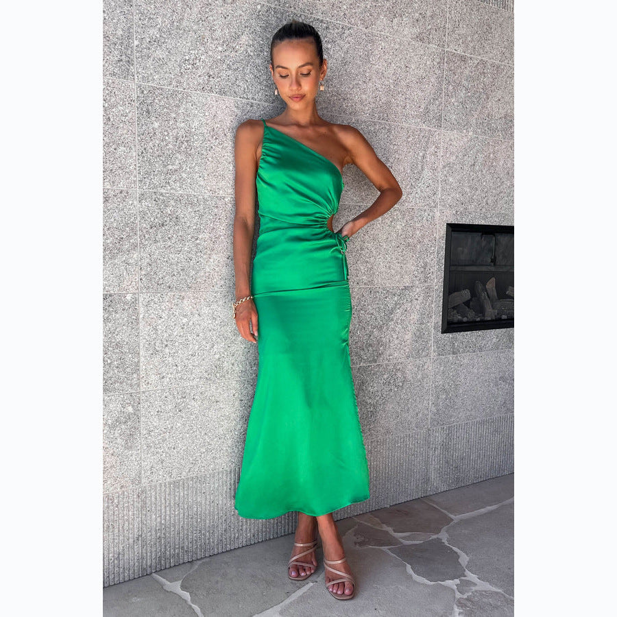 Elegant asymmetrisk festkjole i grøn og sort — Image 2