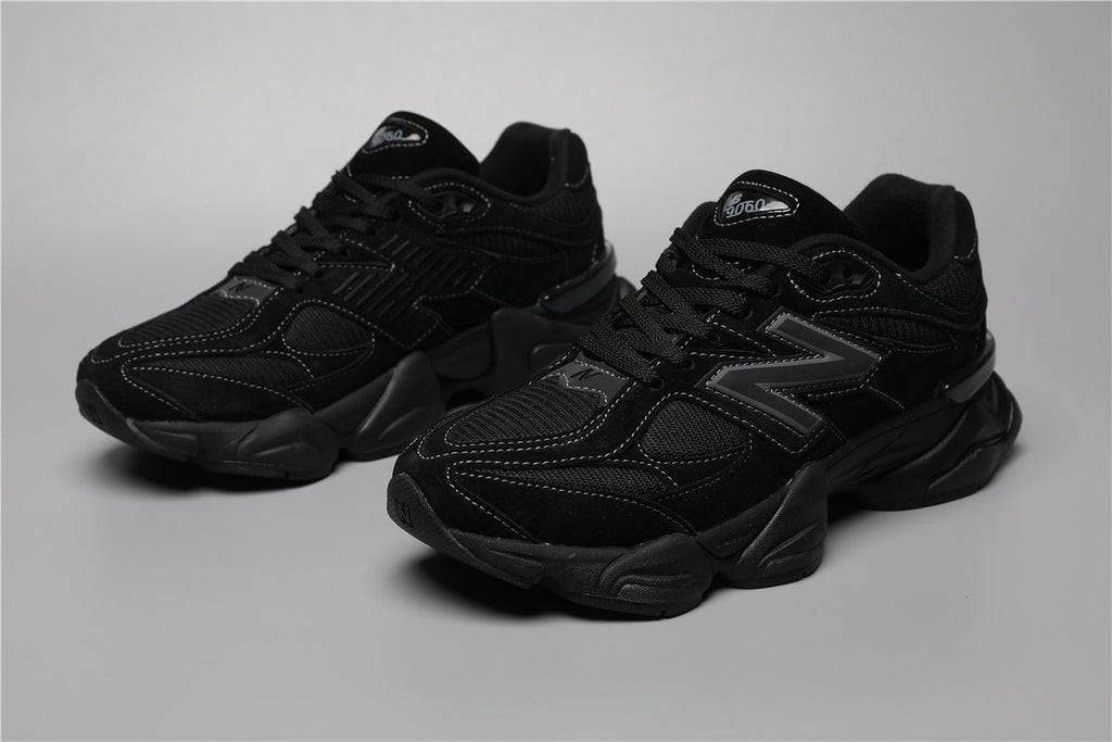 New Balance 9060 Total Black Edition