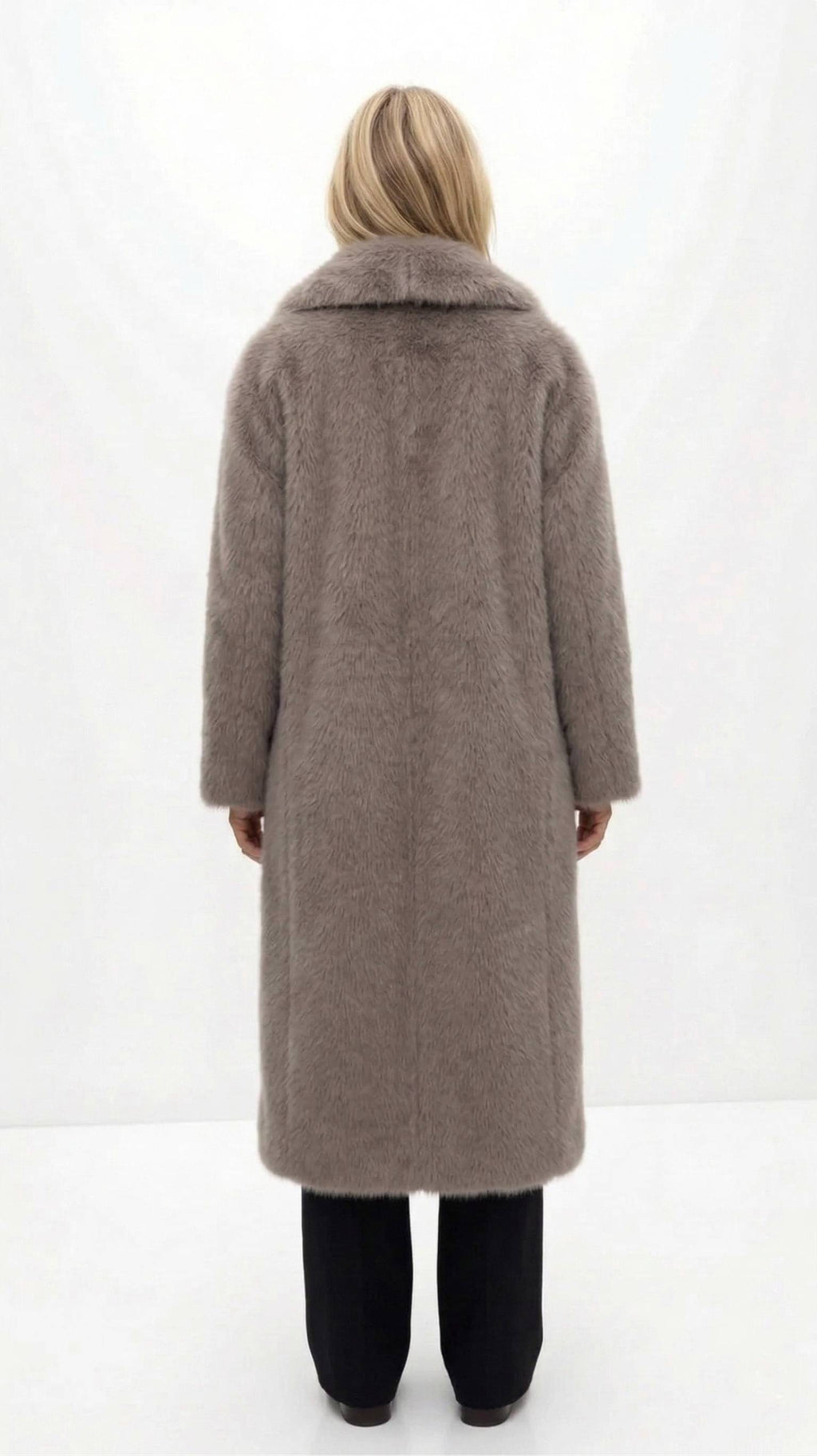 Elegant Lang Pelsfrakke til Kvinder i Grå - Kunstpels, Vintermode