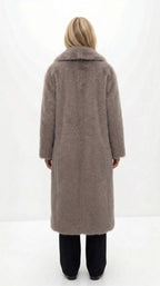 Elegant Lang Pelsfrakke til Kvinder i Grå - Kunstpels, Vintermode