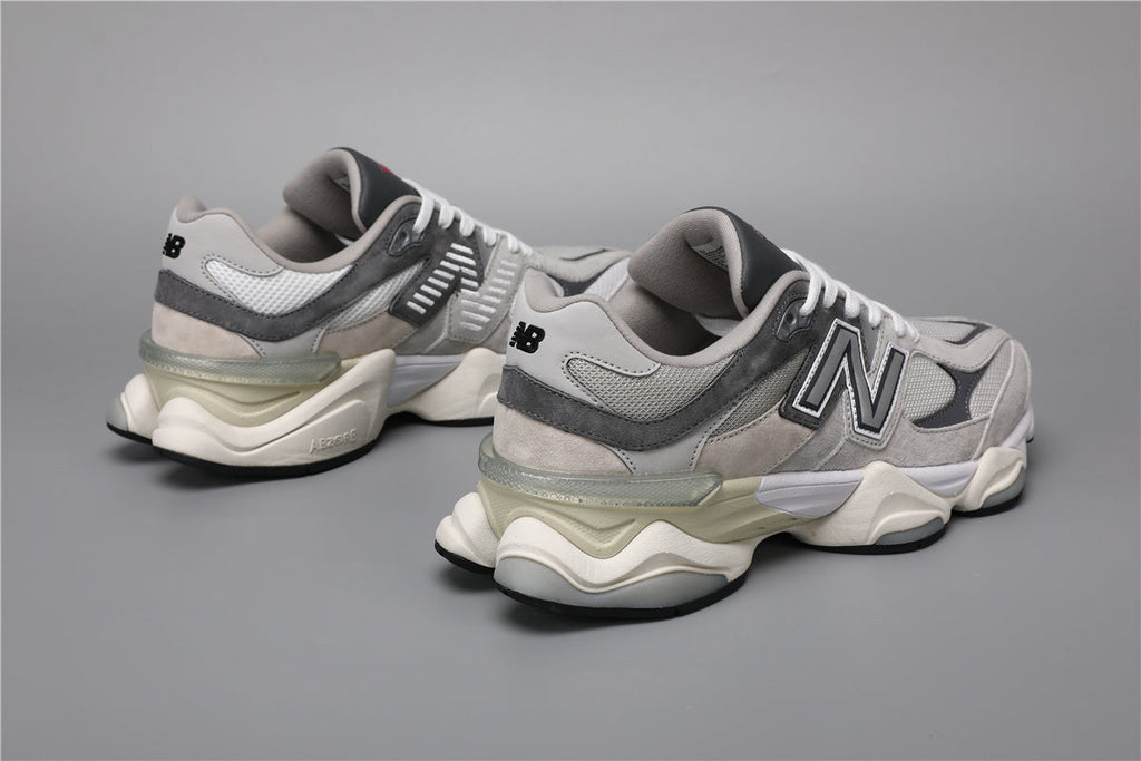 New Balance 9060-1 Light Grey