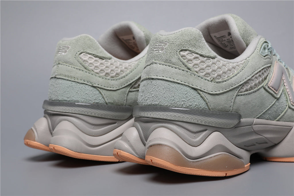 New Balance 9060 Green