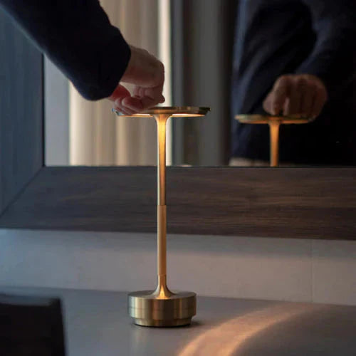 Opditch guld metal dæmpbar trådløs LED bordlampe – billede 11