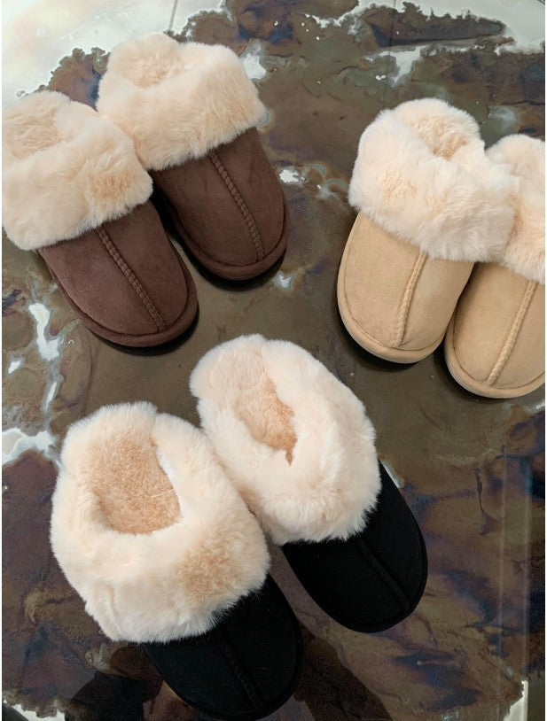 Komfortable hjemmesko med plysset for i beige, perfekt til hygge — Image 4