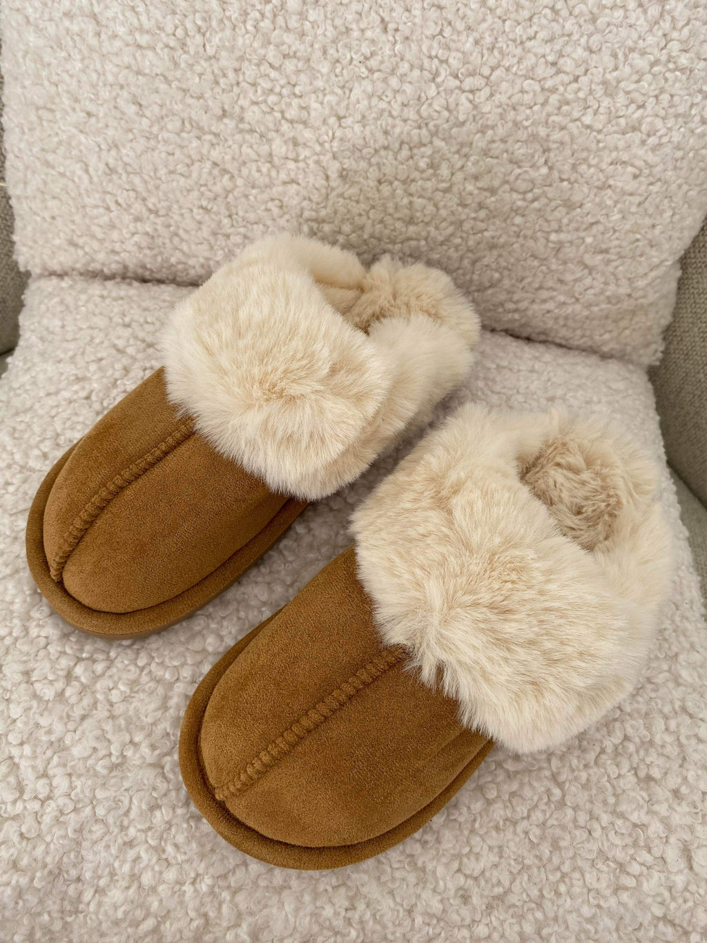 Luksuriøse fåreskind hjemmesko til kvinder brun blød varm — Image 3